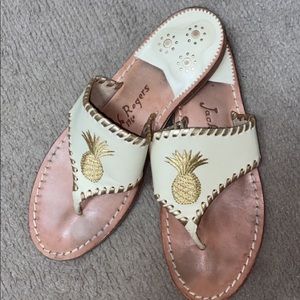 Pineapple Jack Rogers 🍍